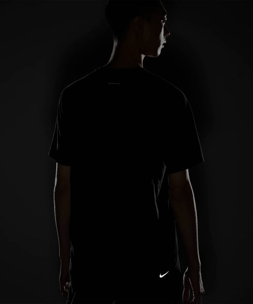 NIKE NIKE ACG Solar Chase T-Shirt M - Black:Summit White