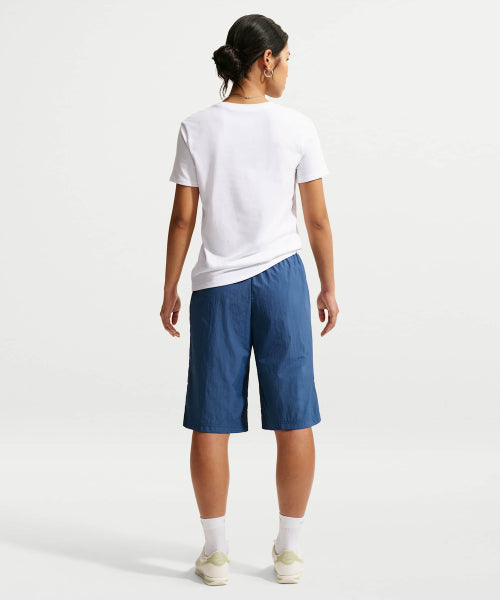 NIKE NIKE Sportswear Mid-Rise Loose Knee-High Shorts W - Size
