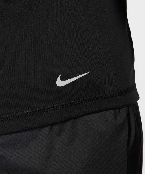 NIKE NIKE T-Shirt Short Sleeve Trail Running Top - Black:Summit White