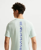 NIKE NIKE T-Shirt M - Barley Green