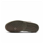 NIKE Nike Sneakers Size