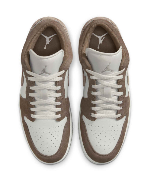 NIKE Nike Sneakers Size