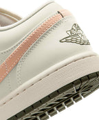 NIKE NIKE Air Jordan 1 Low W - Size