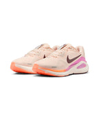 NIKE NIKE Structure 26 W Size