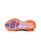 NIKE Nike Vomero 18 W - Size 8