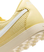 NIKE NIKE Sneakers Soft Yellow