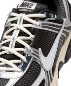 NIKE NIKE Zoom Vomero 5 Sneakers - Black:Metallic Silver:Coconut Milk:Chrome