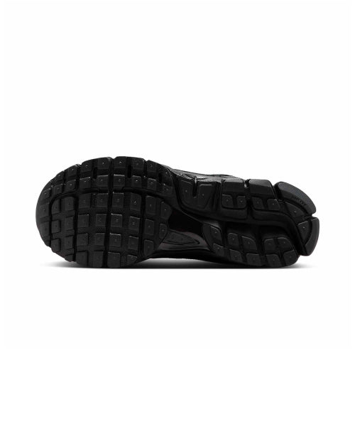 NIKE NIKE Zoom Vomero 5 W - Black:Cool Grey:White:Metallic Silver