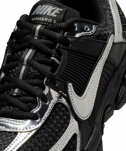 NIKE NIKE Zoom Vomero 5 W - Black:Cool Grey:White:Metallic Silver