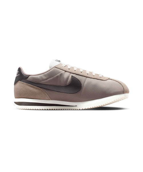 NIKE NIKE Sneakers Size