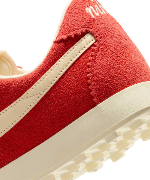 NIKE Nike Sneakers Women - Light Crimson