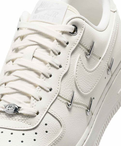 NIKE Nike Sneakers Metallic Silver