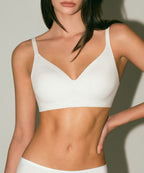 MUSINSA STANDARD WOMAN MUSINSA STANDARD WOMAN Women's Seamless Bra (Light Beige, L)
