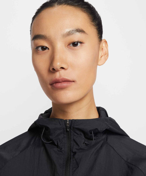 NIKE NIKE ACG Riffel Trail Running Jacket W - Size XL