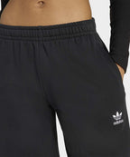 ADIDAS ADIDAS Essential French Terry Long Short Pants - Black