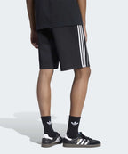 ADIDAS ADIDAS Superstar Short Pants - Size