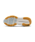 NIKE Nike Vomero 18 M - Size 10