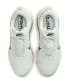 NIKE Nike Vomero 18 M - Size 10