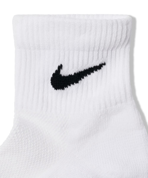 NIKE NIKE Everyday Elevated Ankle Socks - Multicolor