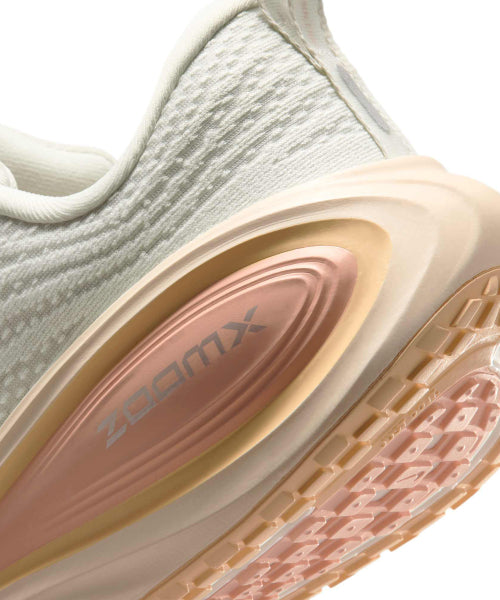 NIKE Nike Vomero Plus W - Light Bone