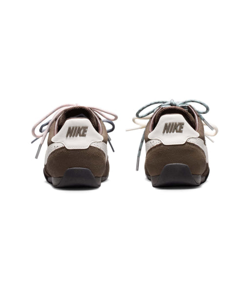 NIKE NIKE Sneakers Size 250