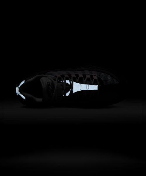 NIKE NIKE Air Max 95 Sneakers - Black:White:Reflect Silver:Pink Foam