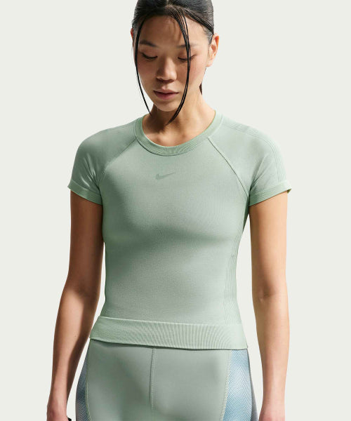NIKE NIKE Pro Seamless Dry Fit T-Shirt W - Size