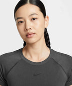 NIKE NIKE T-Shirt Women - Dark Smoke Gray