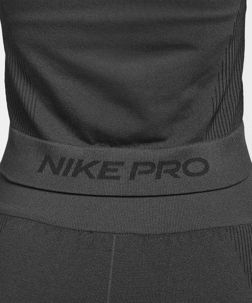NIKE NIKE T-Shirt Women - Dark Smoke Gray
