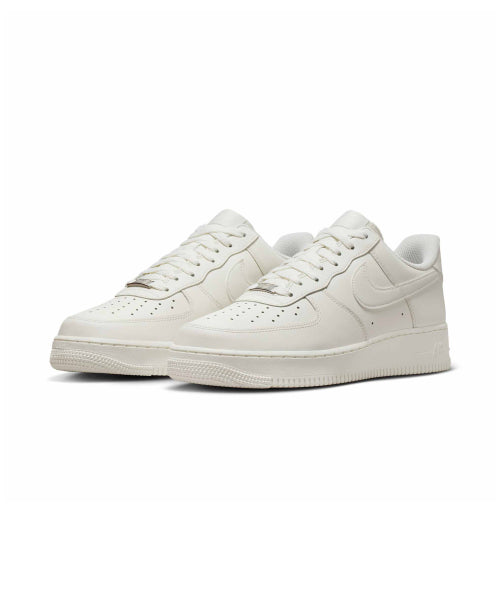 NIKE NIKE Air Force 1 07 M - Sail