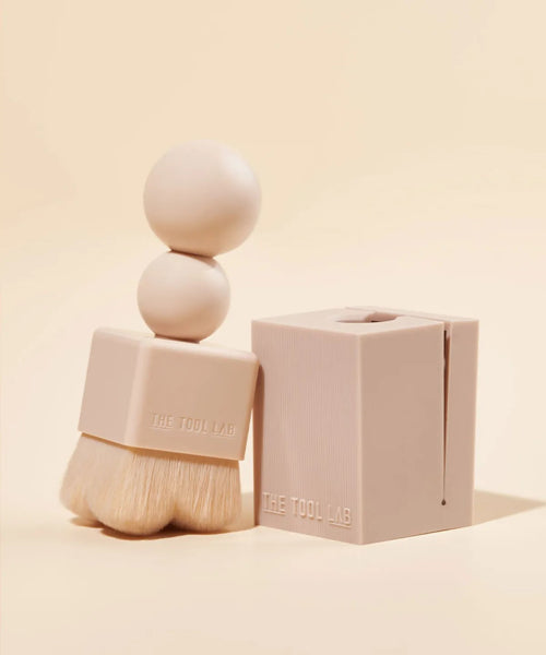 THETOOLLAB THETOOLLAB Stamp Skin Fit Cushion Glow & Brush 19