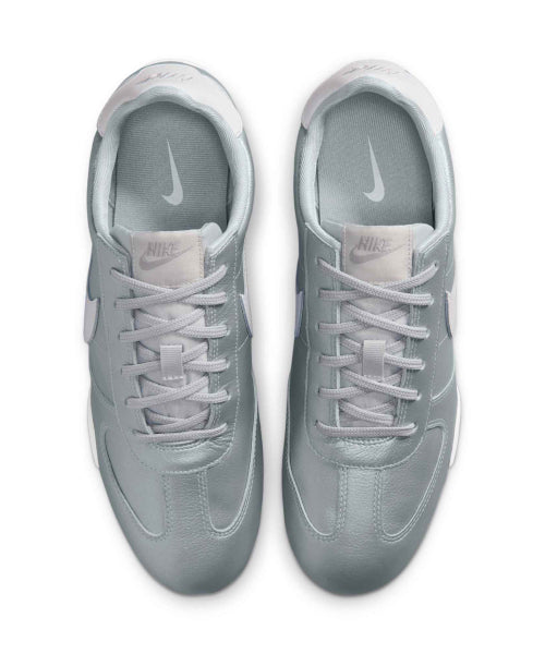 NIKE NIKE Sneakers Metallic Silver