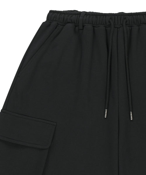 MATIN KIM MATIN KIM TERRY UTILITY POCKET BERMUDA PANTS
