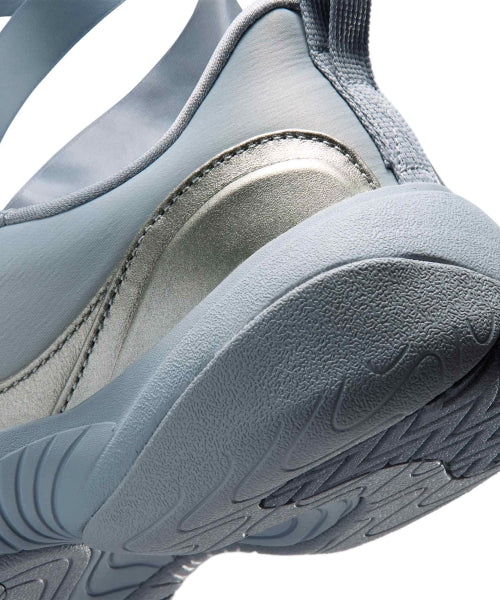 NIKE Nike Jordan Point W Metallic Silver:Smoke Gray:Photon Dust