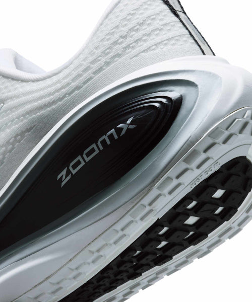 NIKE Nike Vomero Plus M Shoes - White:Black:Cool Gray:Metallic Silver