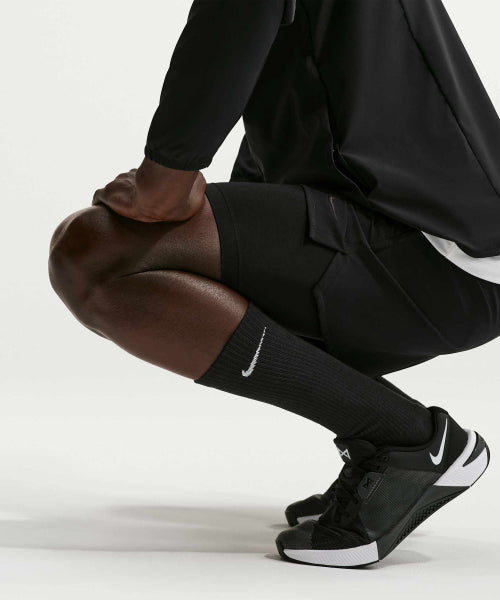 NIKE NIKE Everyday Elevated Over the Calf Socks - Black: White