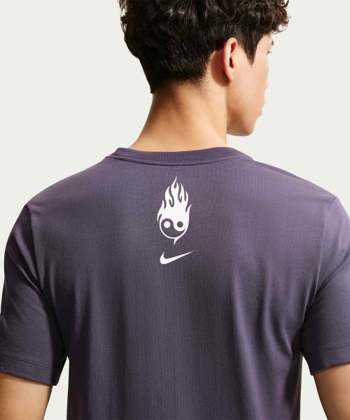 NIKE NIKE T-Shirt M - Dark Raisin