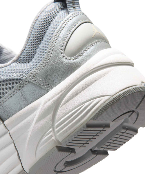 NIKE NIKE Jordan Trunner O/S W - Size