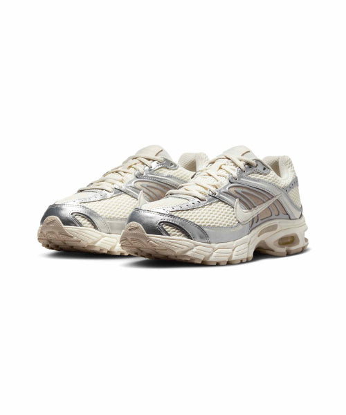 NIKE Nike Sneakers Women - Pale Ivory