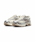 NIKE Nike Sneakers Women - Pale Ivory