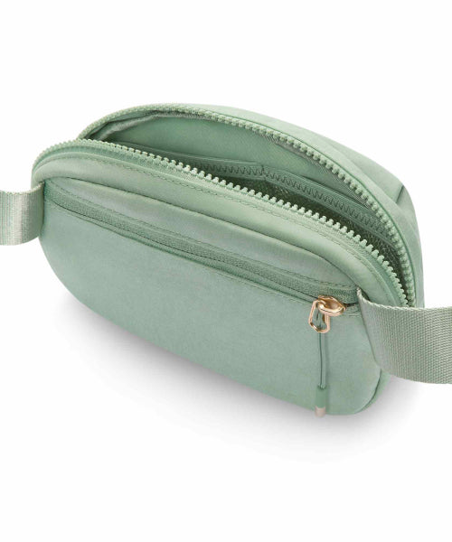 NIKE Nike Aura Crossbody Bag 2L