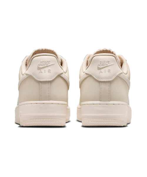 NIKE NIKE Sneakers Air Force 1 Retro Premium W - Size 7