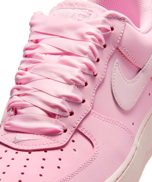 NIKE NIKE Air Force 1 Retro Premium W - Pink Foam