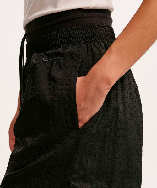 NIKE NIKE Sportswear Loose Fit High Waist Shorts - Black