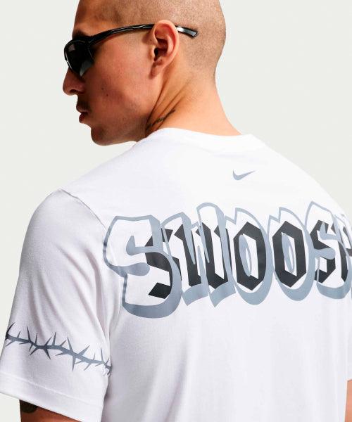 NIKE NIKE T-Shirt M - White