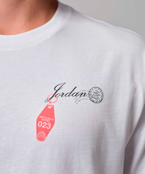 NIKE Nike Jordan Graphic T-Shirt M - White: Infrared 23