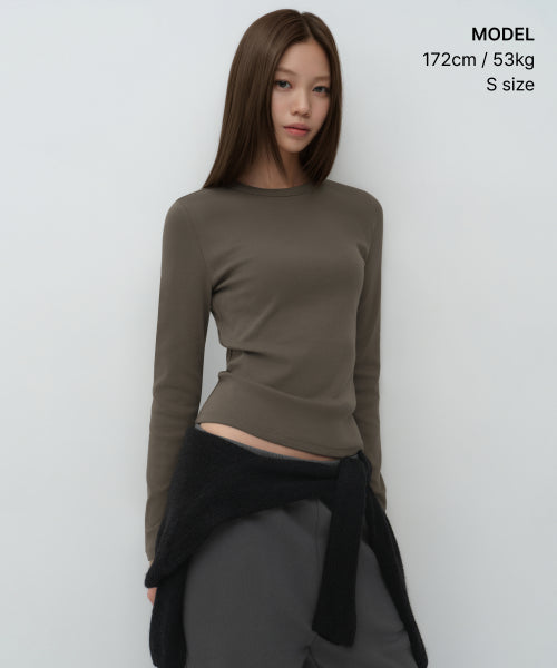 MUSINSA STANDARD WOMAN MUSINSA STANDARD WOMAN T-Shirt Slim Fit