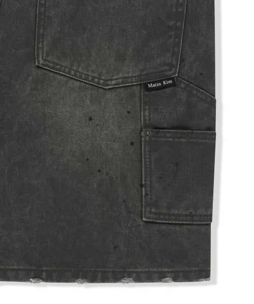 MATIN KIM MATIN KIM Carpenter Bermuda Denim Pants in Charcoal