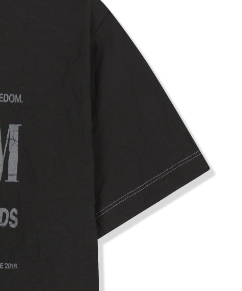 MATIN KIM MATIN KIM T-Shirt Crease Top (Black)