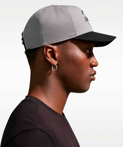 NIKE Nike Hat Smoke Gray:Black